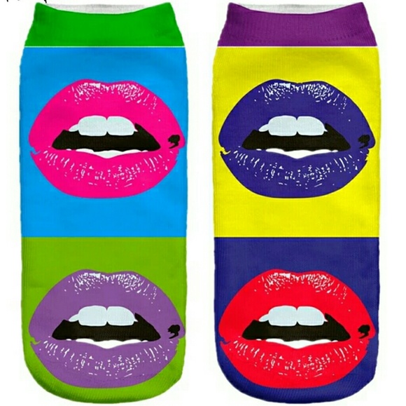 New 2-Pair Ankle Socks Multi-Color Sexy Lips and Red & White w/ Polkadot - Picture 2 of 3